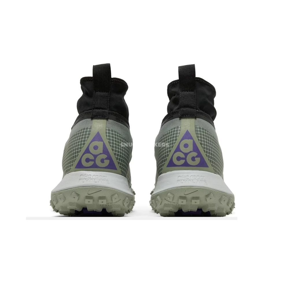 Nike ACG Mountain Fly Gore-Tex Clay Green