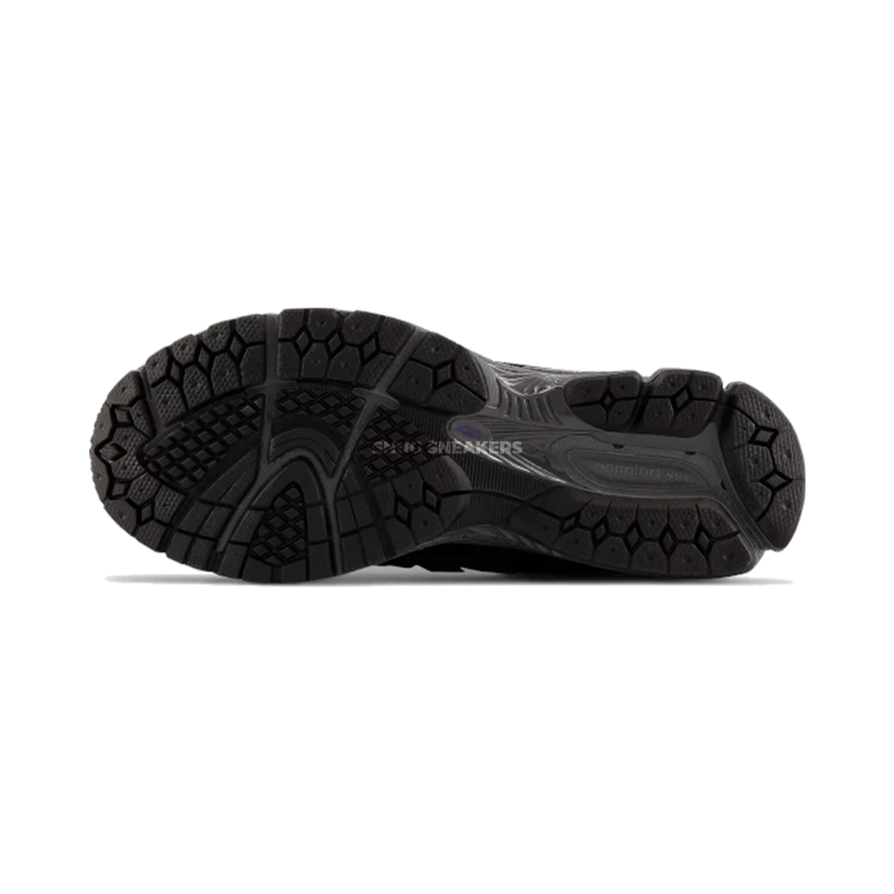 New Balance 1906R Cordura Pocket Black