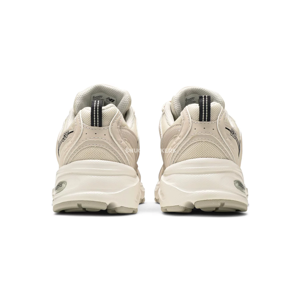 New Balance 530 Ivory