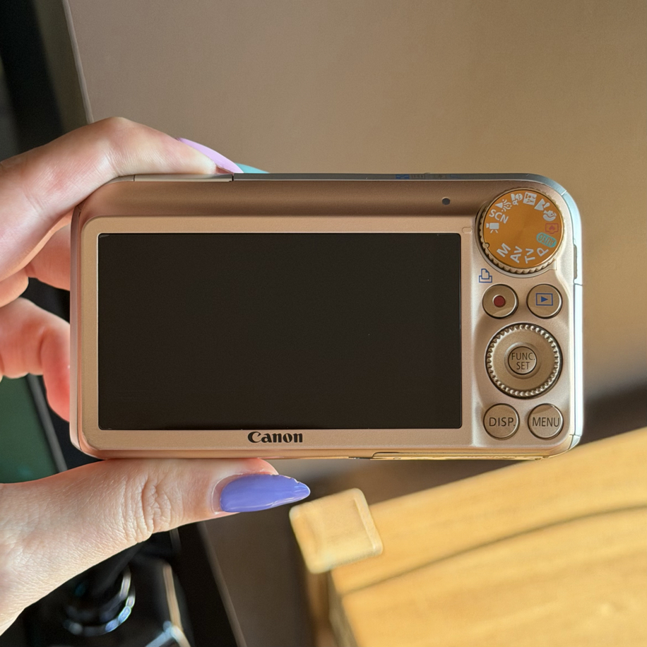 Canon Powershot SX210 IS | Soho camera