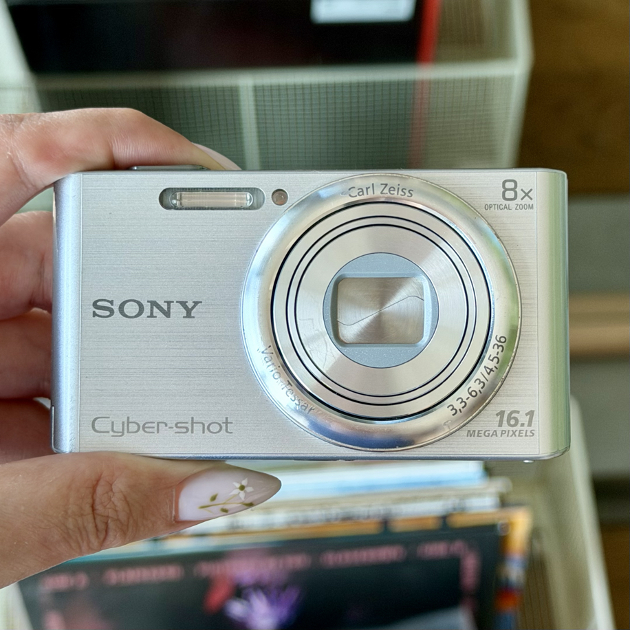 Sony Cybershot DSC W730 | Soho camera