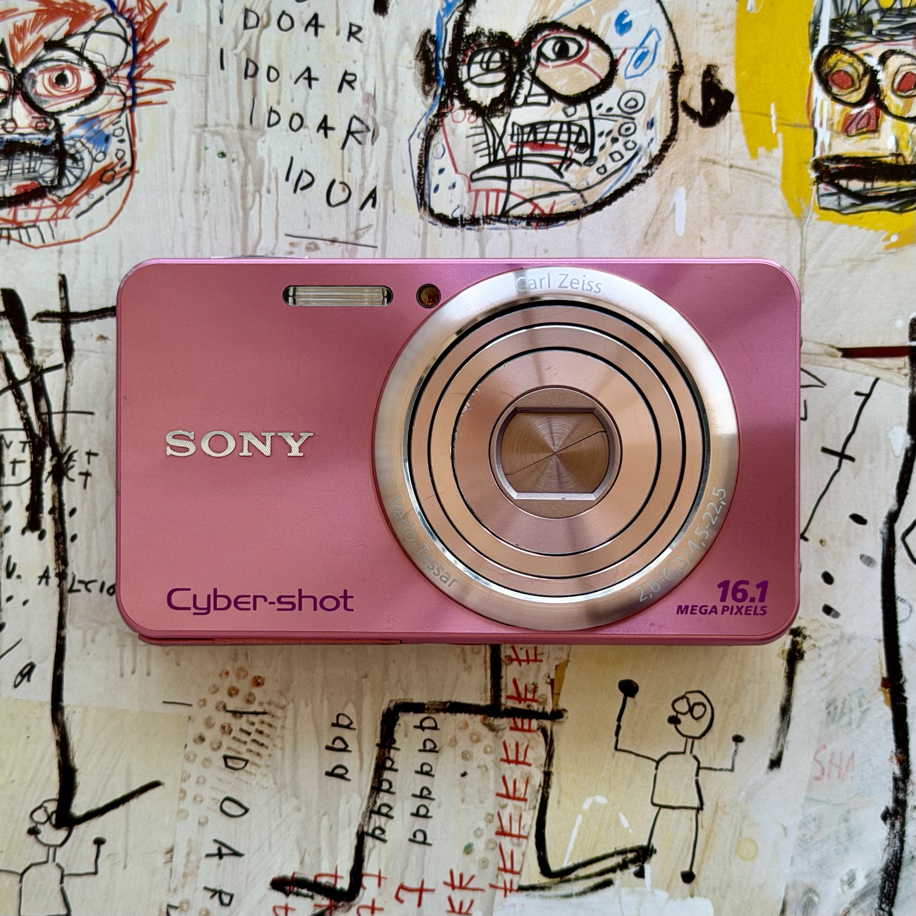 Sony Cybershot DSC W570 | Soho camera