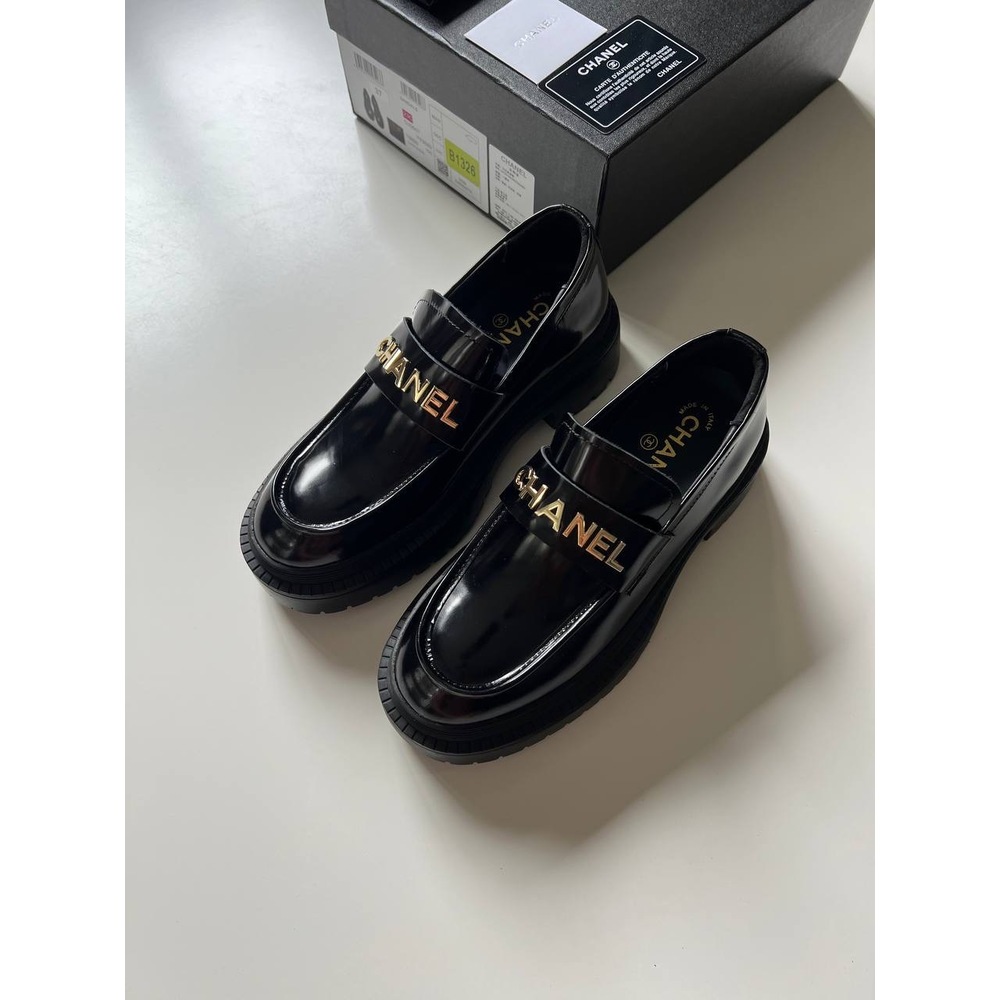 【25S♢オシャレに美脚】CHANEL*レースアップシューズ CHANEL - 2021 シャネル レースアップシューズ ローファー