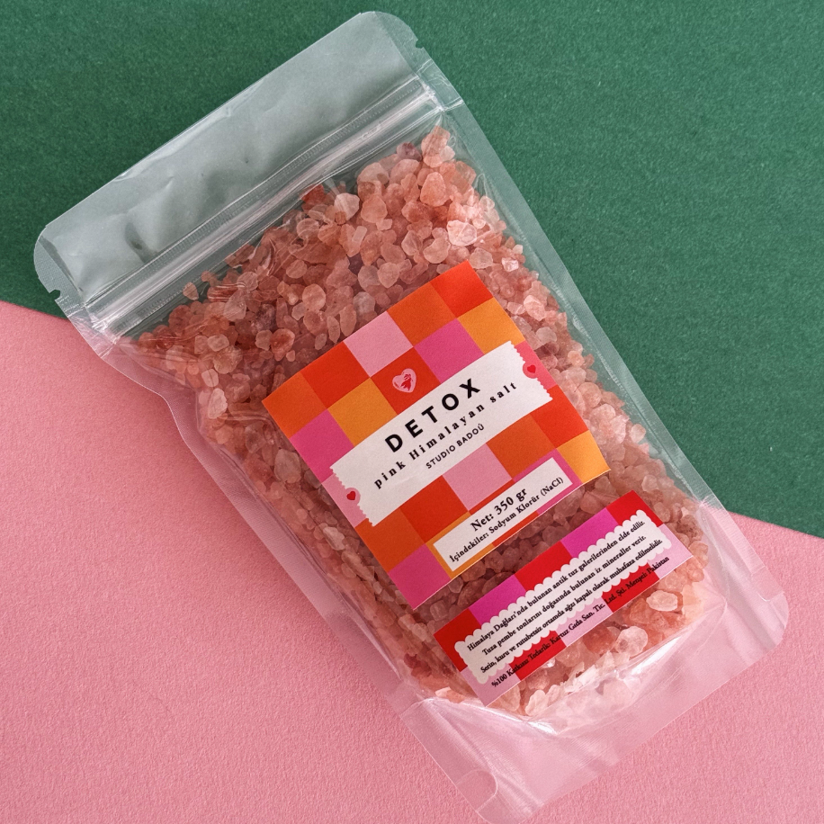 Pembe Himalaya Tuzu