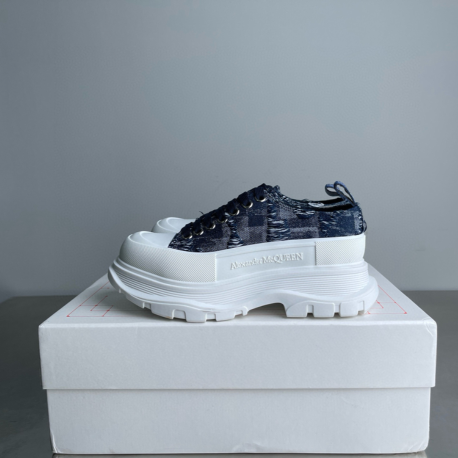 【良品】ALEXANDER MCQUEEN Tread Slick 厚底 23 Alexander Mcqueen Tread Slick Sneaker | STYLEMENLUXURY