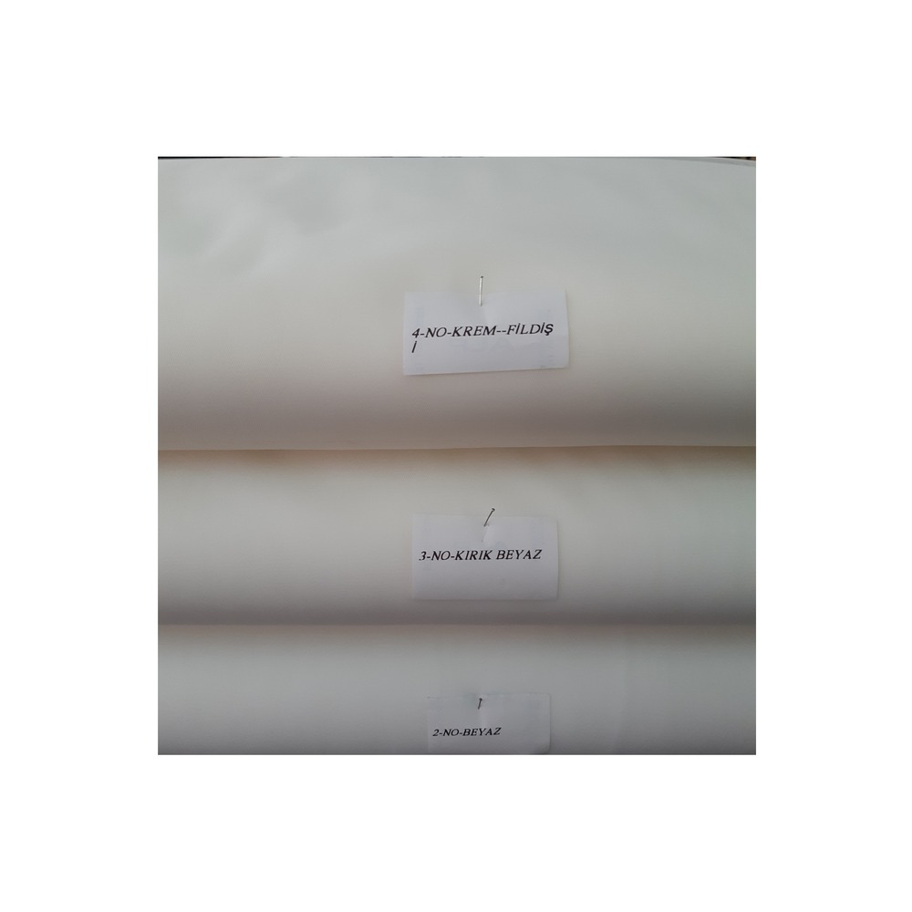 Suzanna Moda Krem Fildişi Taraklı Uçları Oval Kesim 2mt 50cm Boyunda Uzun Hayal Tül Duvak