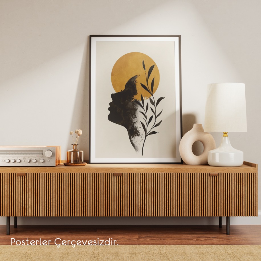 Güneş ve Kadın Silüeti Posteri