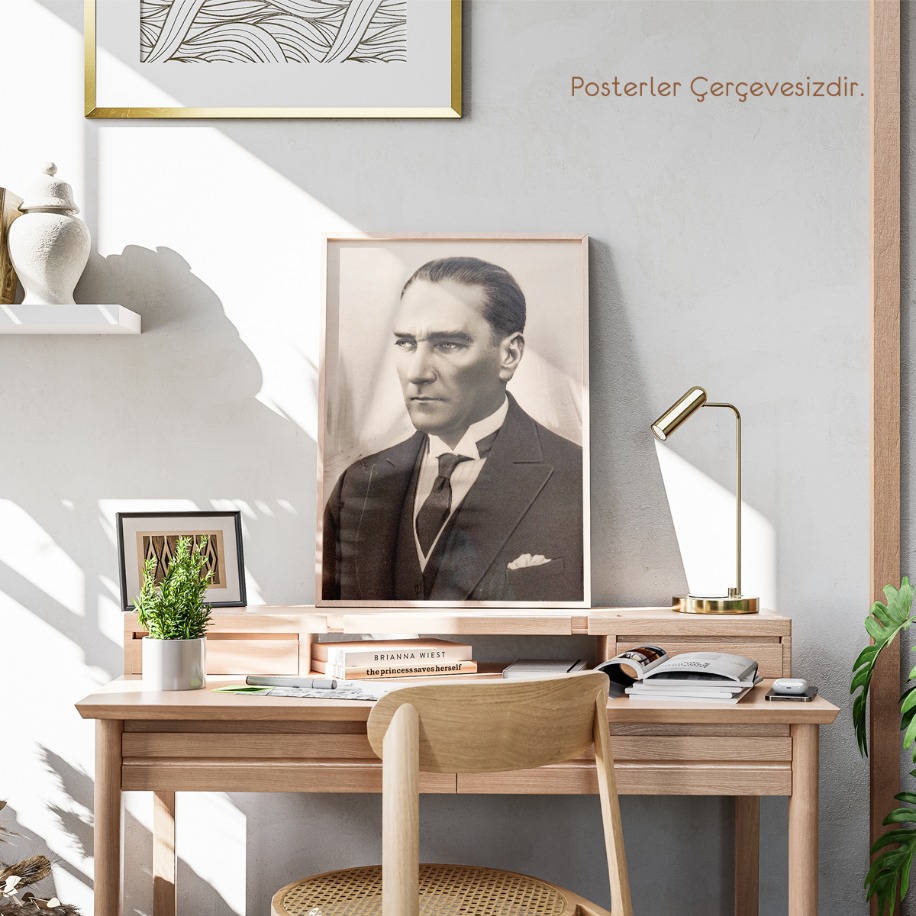 Atatürk Çizim Posteri