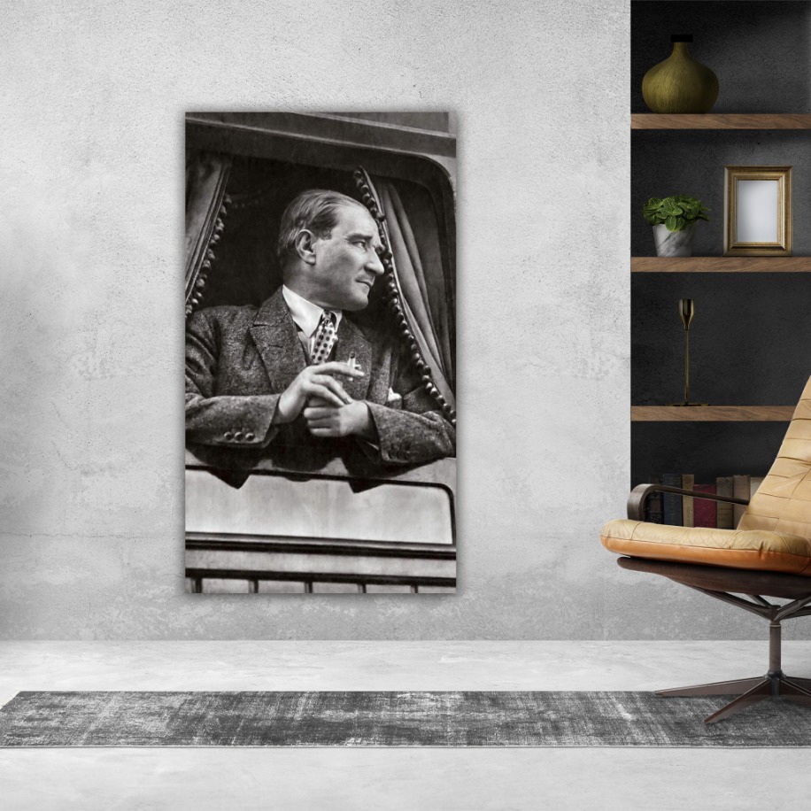 Trendeki Atatürk Posteri
