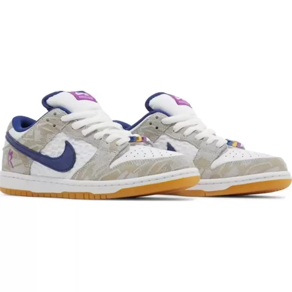 Nike SB x Rayssa Leal Dunk Low