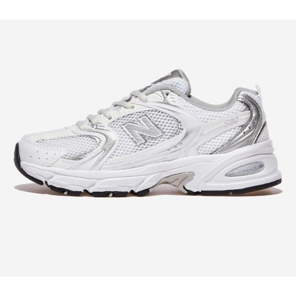 New Balance 530