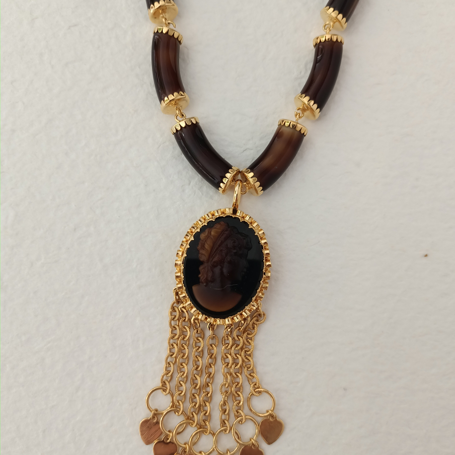 Vintage Tasli Kolye