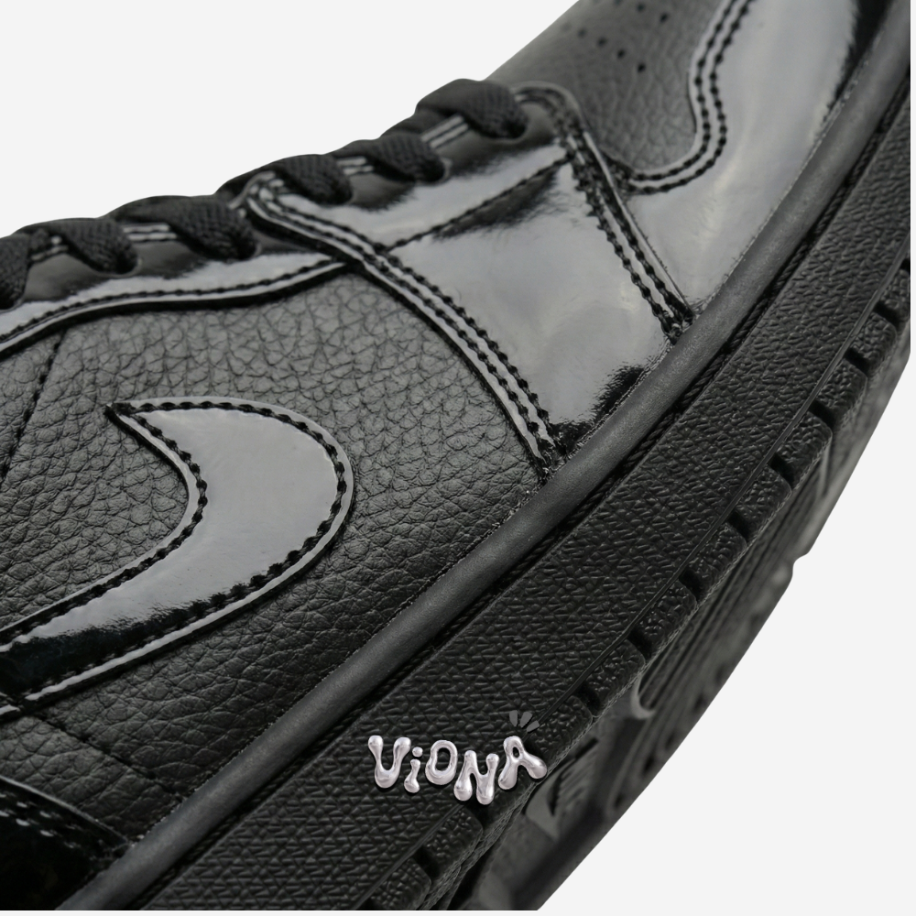 Nike Air Jordan 1 Low Triple Black