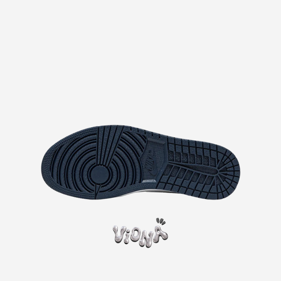 Nike Air Jordan 1 Mid Midnight Navy
