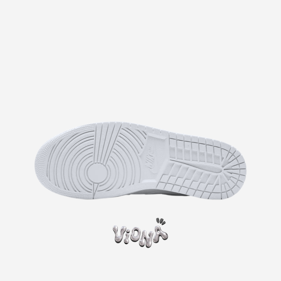 Nike Air Jordan 1 Low Snow White