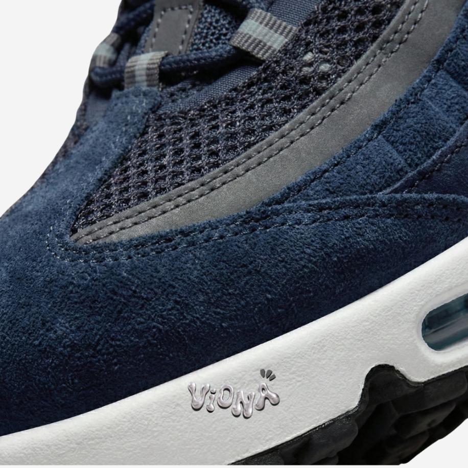 Nike Air Max 95 Navy Seal