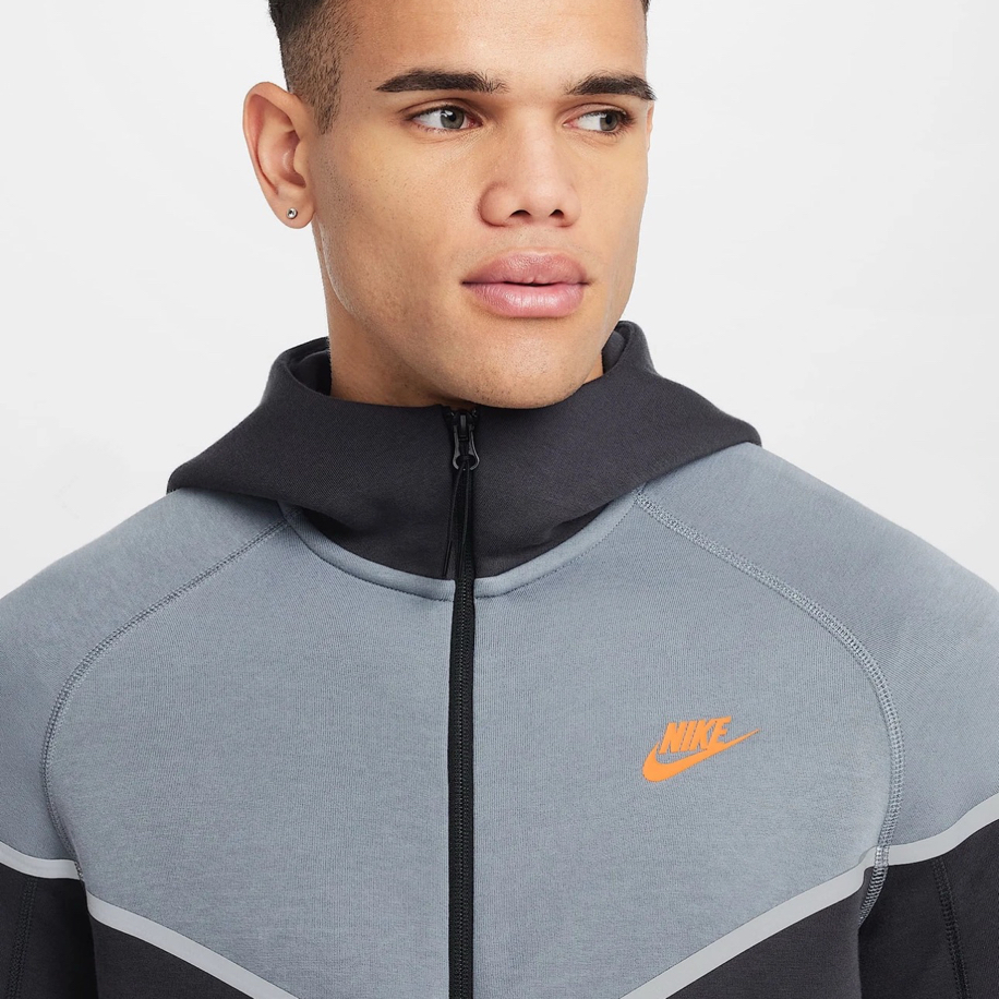 Nike Tech Fleece Reflective Essentials+ Hoodie - Anthracite/Safety/Orange
