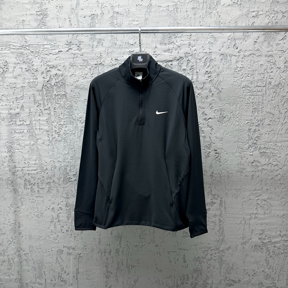 Nike Dri-FIT Half-Zip Sweatshirt