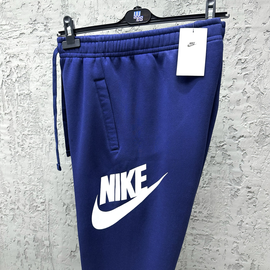 Nike Club Fleece Futura Graphic Eşofman Altı [FD2995-410]