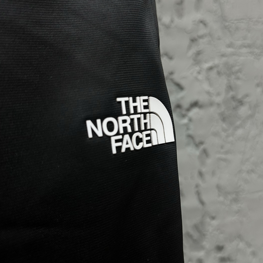 The North Face Reaxion Fleece Jogger