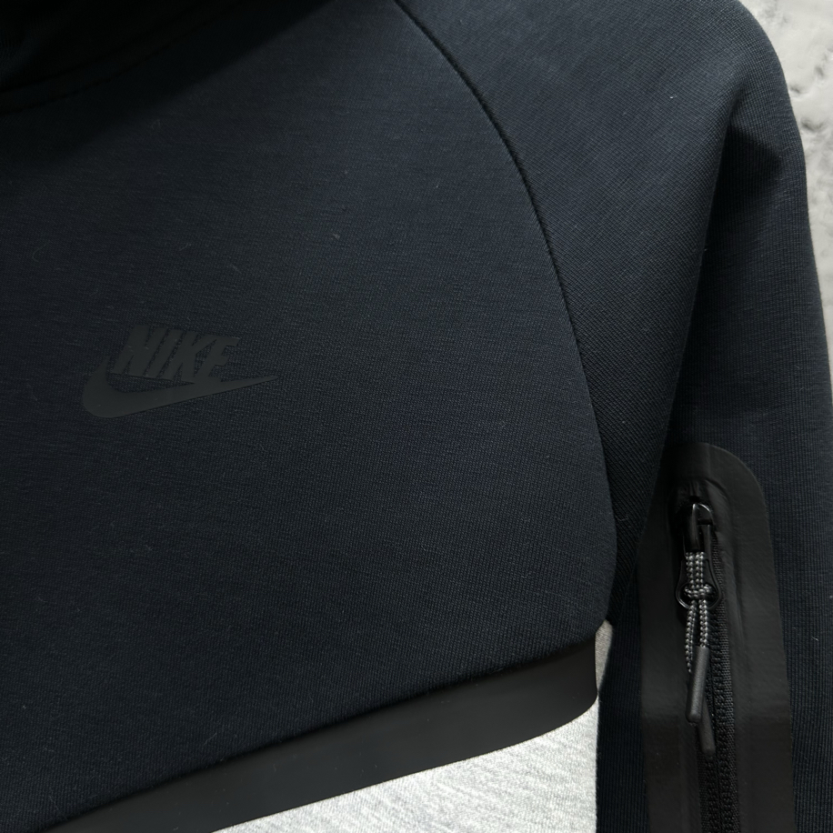 Premium Nike Tech Fleece Full-Zip Windrunner Hoodie [HV0949-011]
