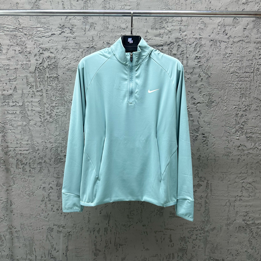 Nike Dri-FIT Half-Zip Sweatshirt