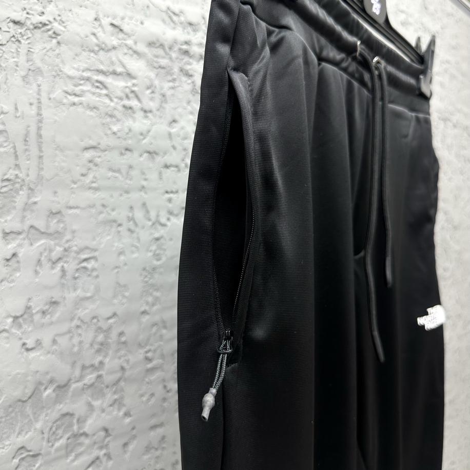 The North Face Reaxion Fleece Jogger