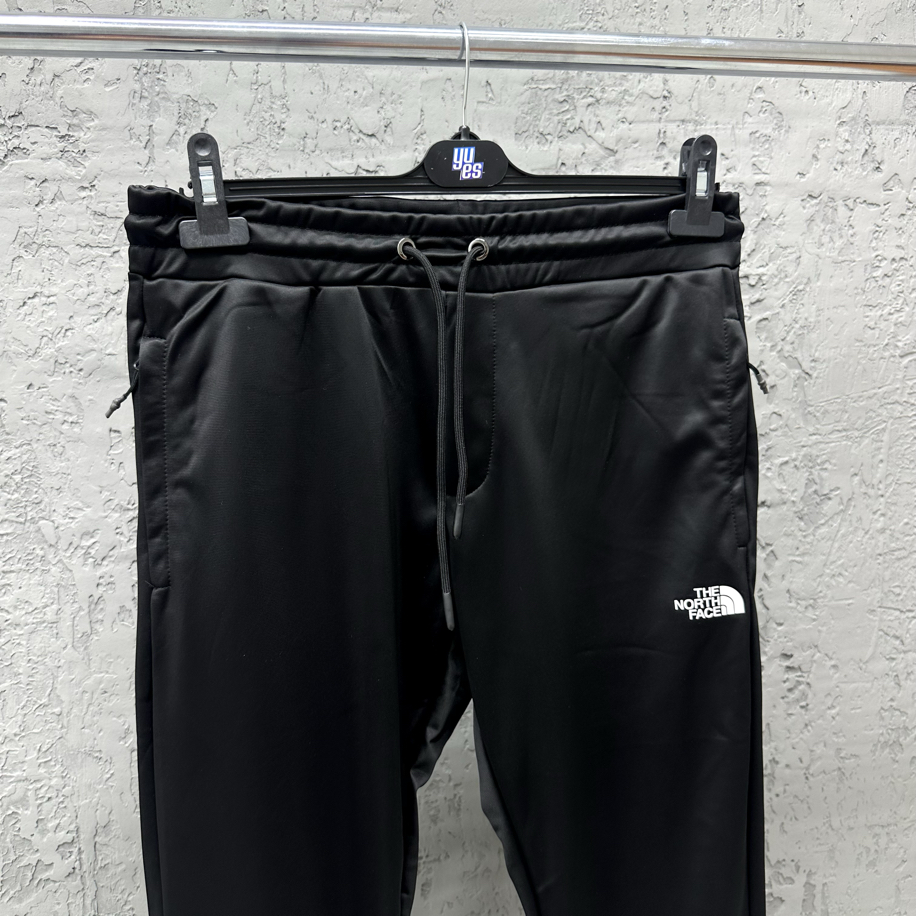 The North Face Reaxion Fleece Jogger