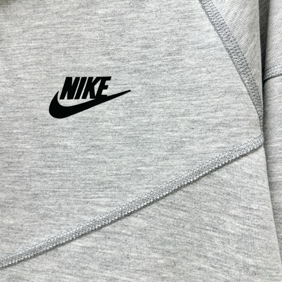 Premium Nike Tech Fleece Windrunner Full-Zip Hoodie