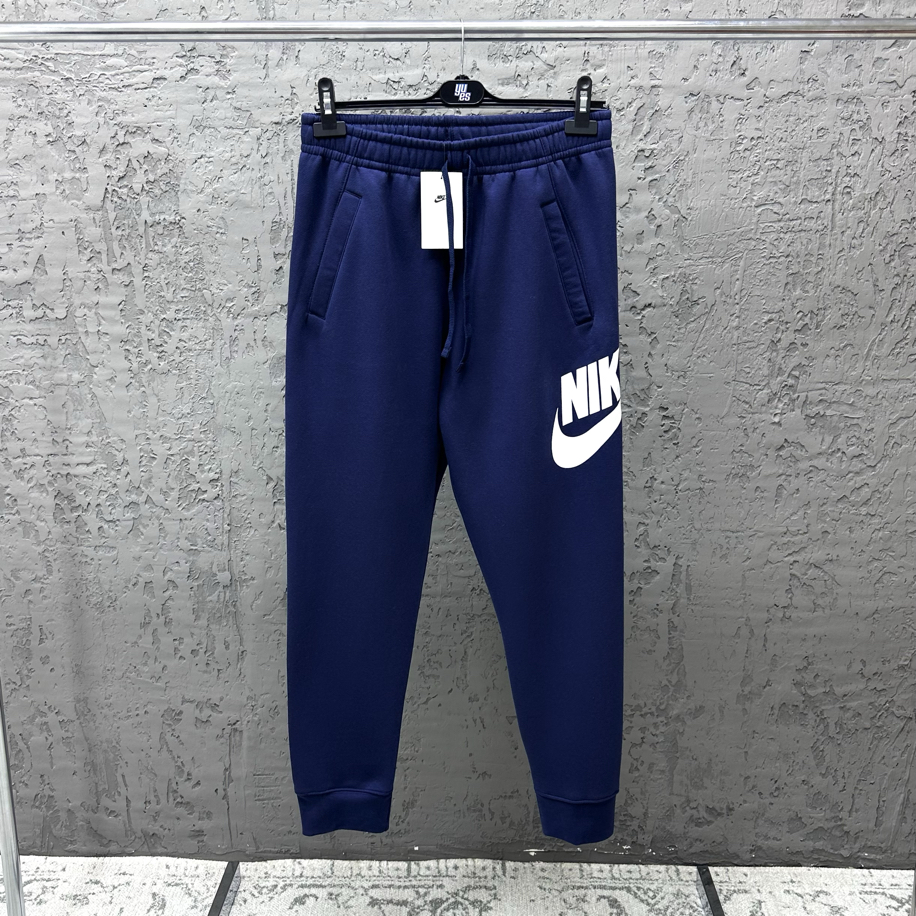 Nike Club Fleece Futura Graphic Eşofman Altı [FD2995-410]