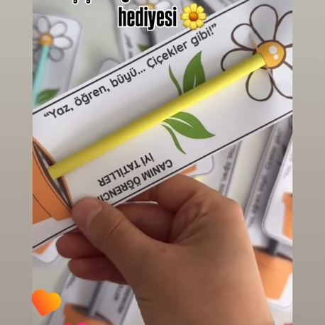 çiçekli kurşun kalem