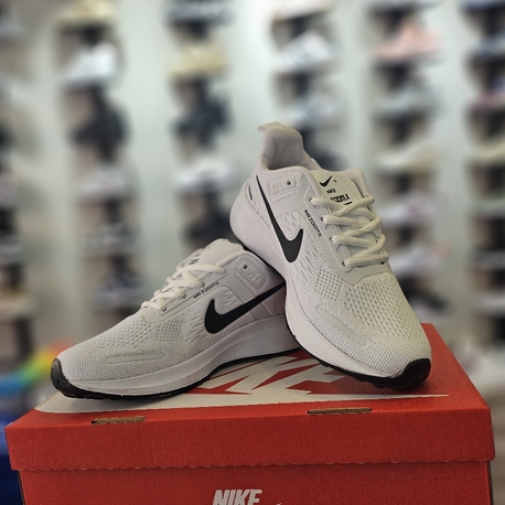 Nike Beyaz Spor Ayakkabı