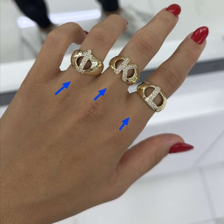 VİP SERİ TAŞLI HARFLİ MODEL AYARLI YÜZÜK