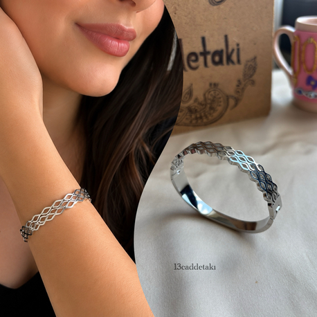 ÇELİK GEOMETRİK ŞEKİL KELEPÇE BİLEKLİK