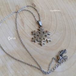 ÇELİK KAR TANESİ MODEL KOLYE