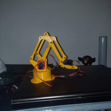 ROBOT KOL