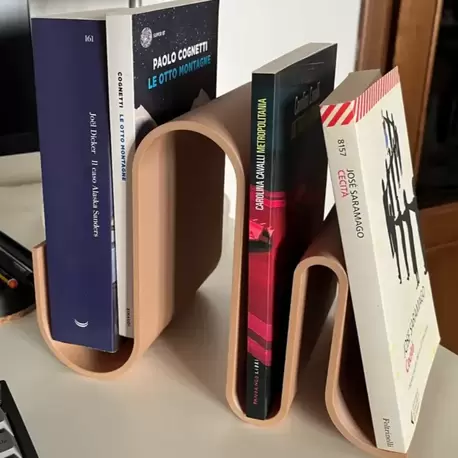 Wave Shelf: 3D Tasarım Dalgalı Kitap Standı ve Organizer