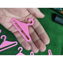 barbie askı 20 adet 