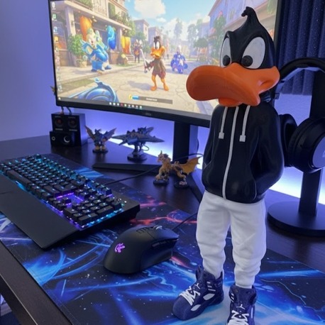 Looney Tunes’un en huysuz ama en karizmatik karakteri Daffy Duck