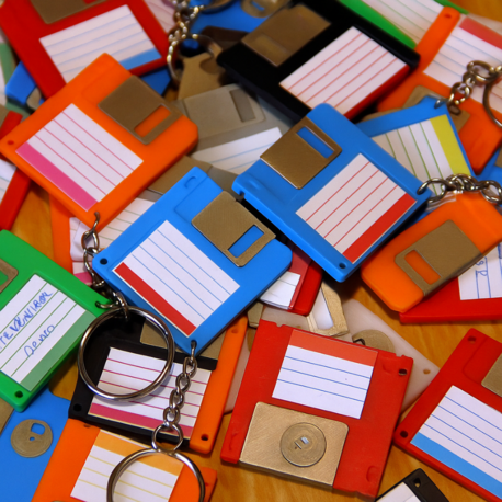 Floppy Disc Anahtarlık