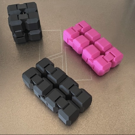 Infinity Cube (Stres Küpü) – 12 cm