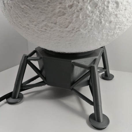 AY GECE LAMBASI Lunar Lander Ayaklı