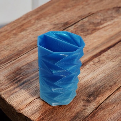 Zigzag desenli 3D 2 Bölmeli Kalemlik v2