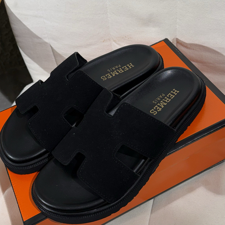 Hermes Siyah Terlik 