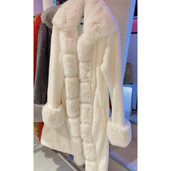 soft cozy coat beyaz kürklü