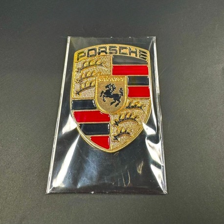 Porsche metal arma