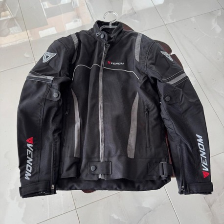 VENOM SPIN SİYAH–GRİ YAZLIK MOTOSİKLET MONT