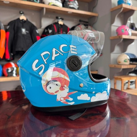 Uzay (Space) Temalı Çocuk Kapalı Motosiklet Kaskı