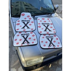 Öpücüklü X paspas takım beyaz 