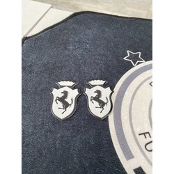 Taçlı ferrari sticker 2’li 